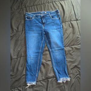 Of navy jeans